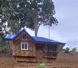 Bahay Kubo Rental - Single Room - Good for 6 Persons
